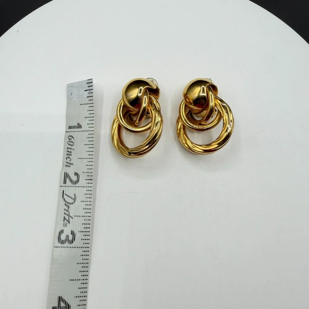 Gold Tone Chunky Interlocking Door Knocker Clip On Earrings Statement Jewelry